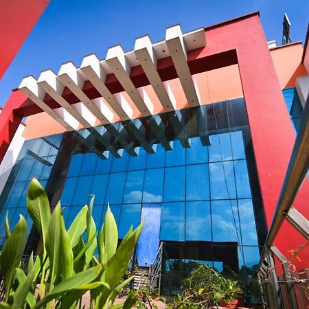 Taraji Resort Ayodhya Exterior foto